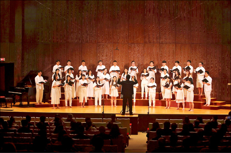 台北愛樂青年合唱團人聲壯遊IV 1/3詠唱「南太平洋」風情