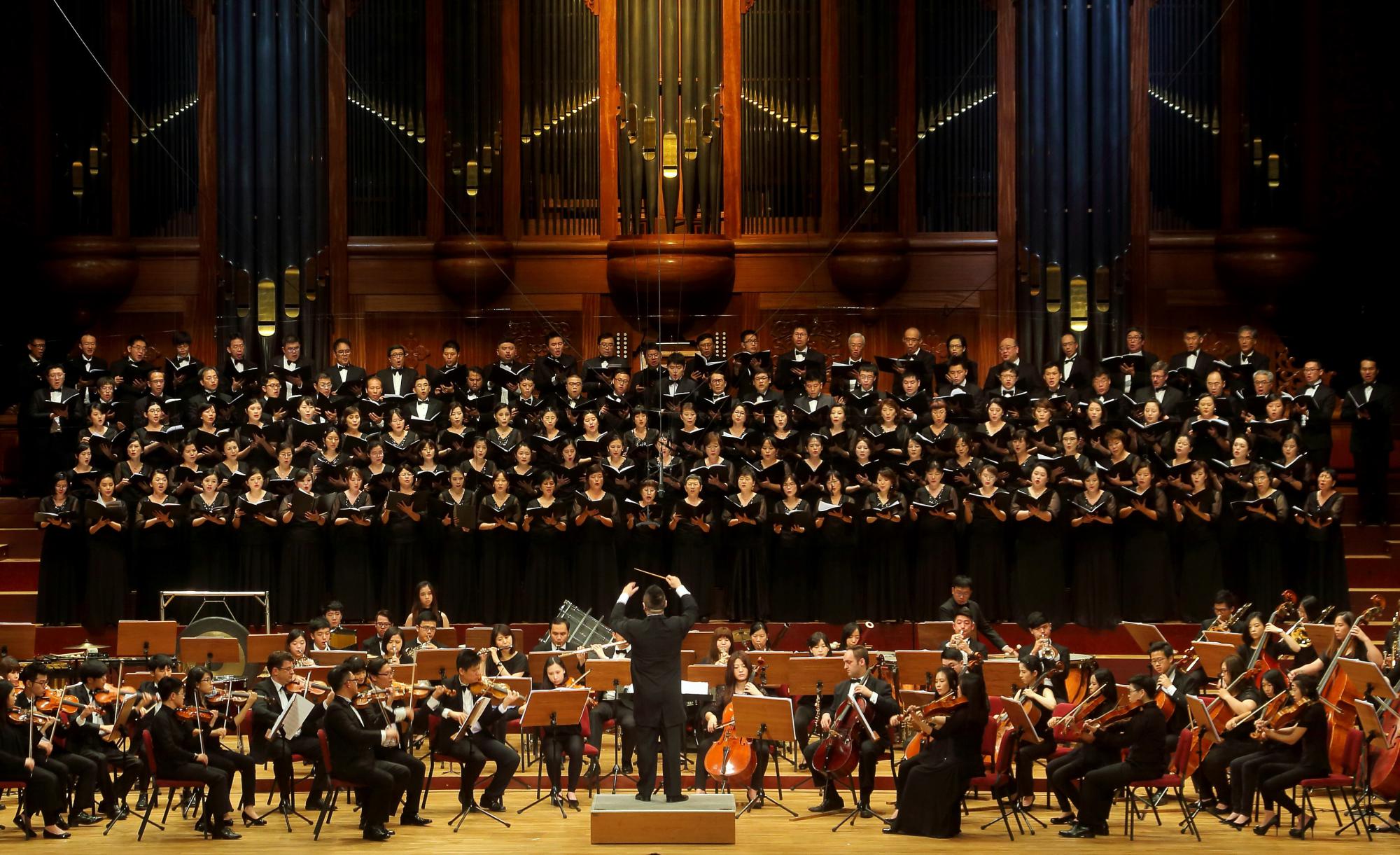 TAIPEI PHILHARMONIC CHORUS