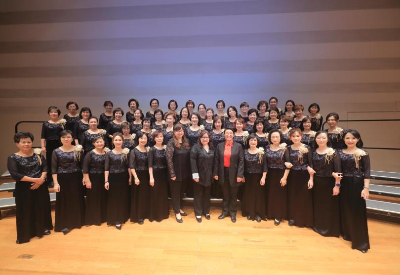 〈農歌〉全球首演 新加坡指揮桂乃舜 致敬40年女聲傳承